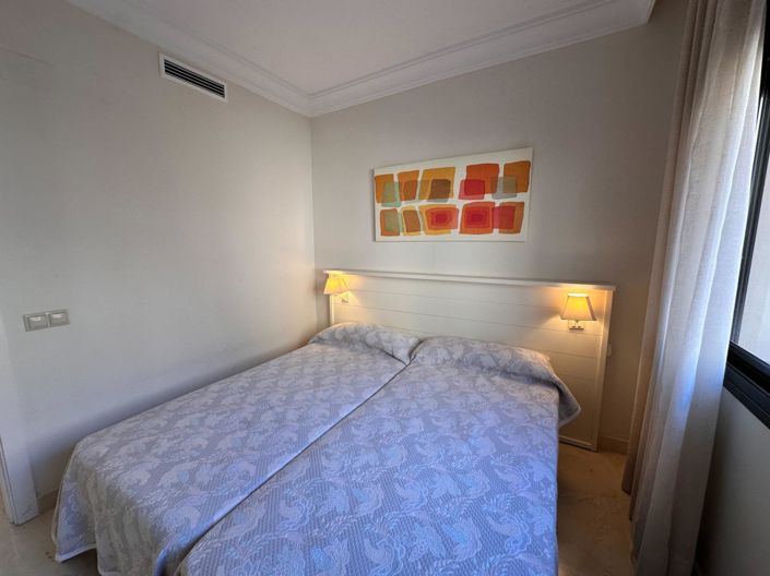 Image No.19-2 Bed Townhouse for sale
