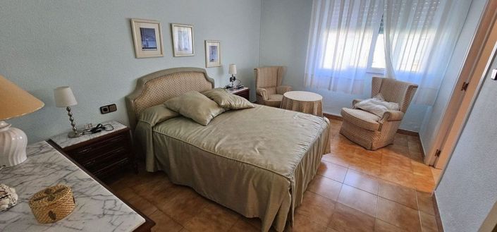 Image No.29-5 Bed Villa for sale