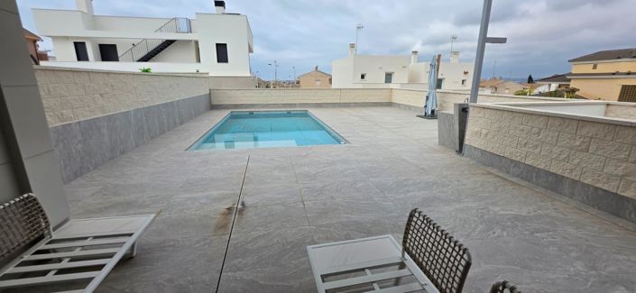 Image No.4-5 Bed Villa for sale