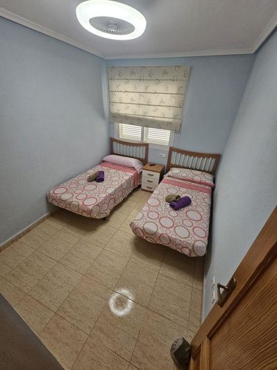 Image No.12-Jumelé de 2 chambres à vendre