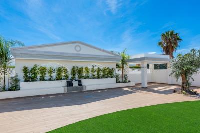 Adhara_piscina2_web_11-3