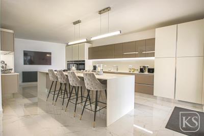 Casa-Oro-Luxurious-3-Bed-2-Bath-Fully-Remodelled-Villa-on-El-Valle-Golf-Resort-18