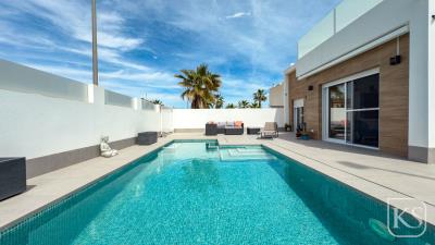 Casa-Archie---Exceptional-Key-Ready-Modern-Villa-on-Double-Corner-Plot-with-Pool-Solarium---Avileses-Murcia-31