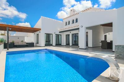 Villa-Jackson---3-Bed-2-Bath-Refurbished-Modern-Villa-on-El-Valle-Golf-Resort-30