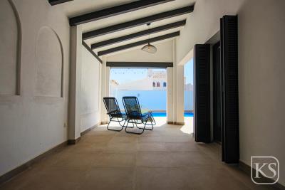 VillaMoore---3-bed-2-bath-luxury-modern-villa-11