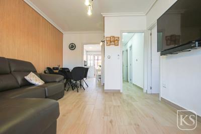 3-bed-2-bath-top-floor-100m-away-from-the-beach-in-Los-Alcazares-14