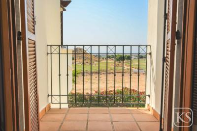 Casa-Calabria-2-bedroom-1-bathroom-second-floor-apartment-on-El-Valle-Golf-Resort-4