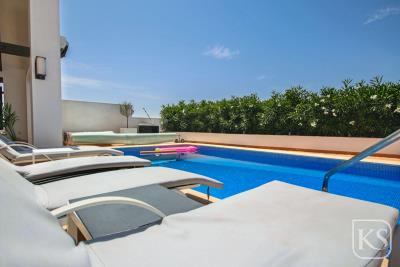 luxury-4-bed-extended-Algaba-villa-on-El-Valle-Golf-Resort-10