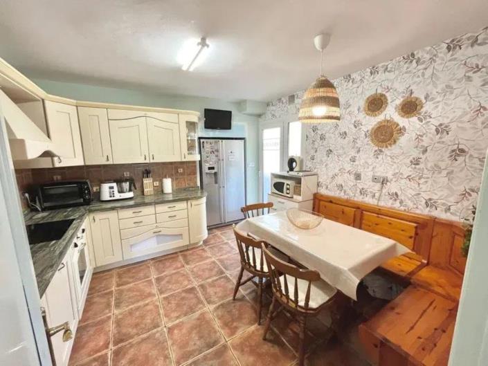 Image No.4-3 Bed Penthouse for sale