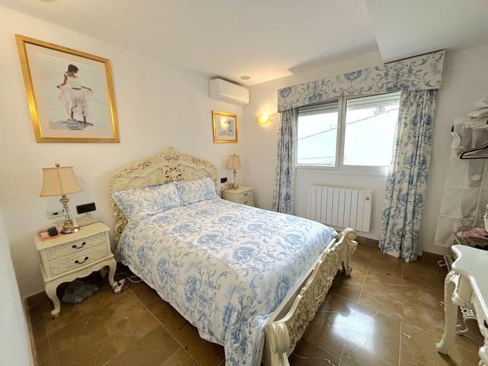 Image No.24-5 Bed House/Villa for sale