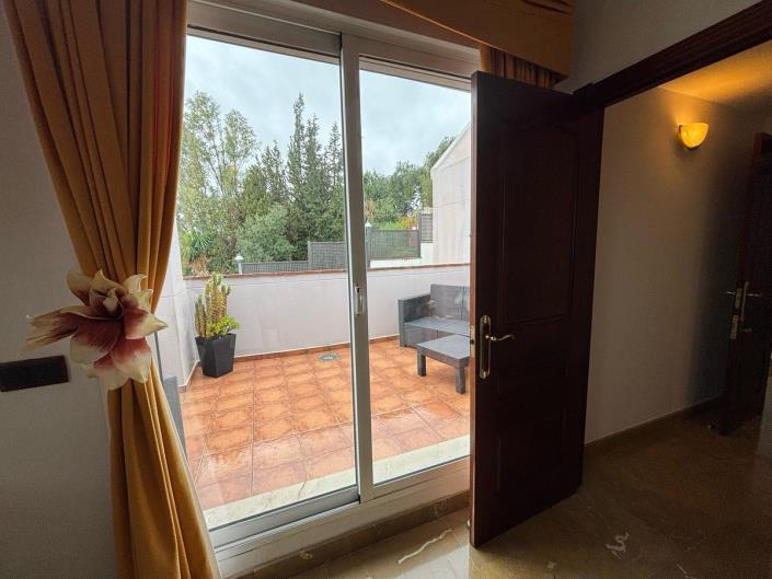 Image No.28-5 Bed House/Villa for sale