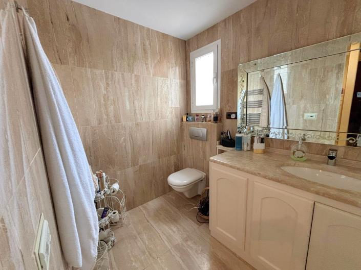 Image No.31-5 Bed House/Villa for sale