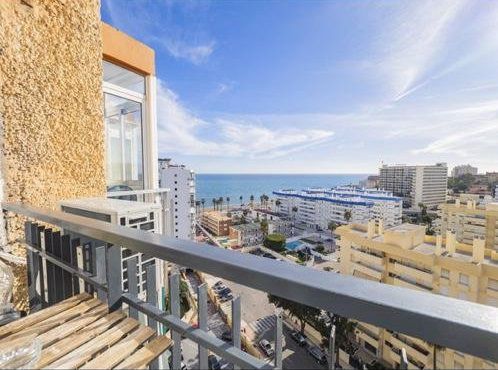 Image No.1-1 Bed Studio for sale