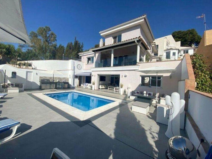 Image No.1-Propriété de 5 chambres à vendre à Torremolinos