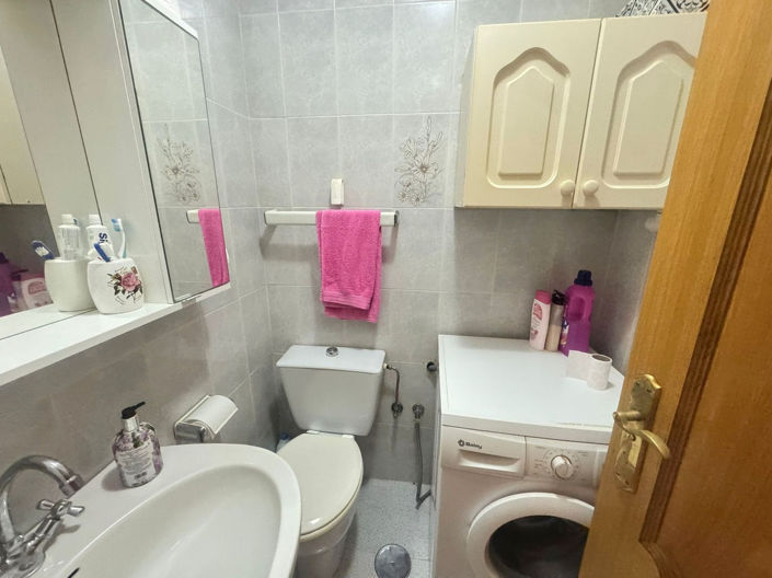 Image No.12-3 Bed Apartment for sale