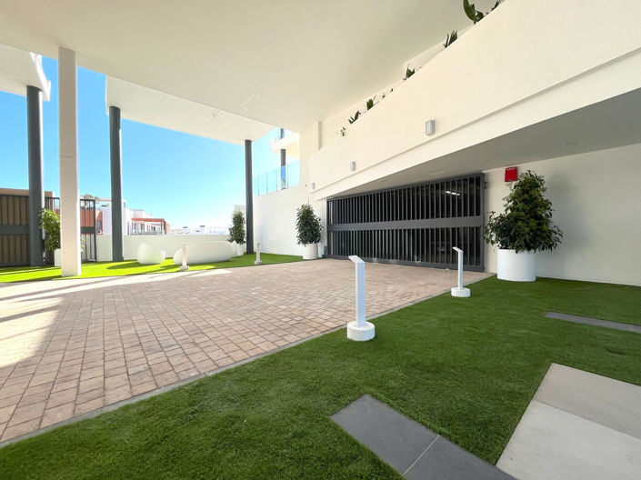 Image No.14-2 Bed Apartment for sale