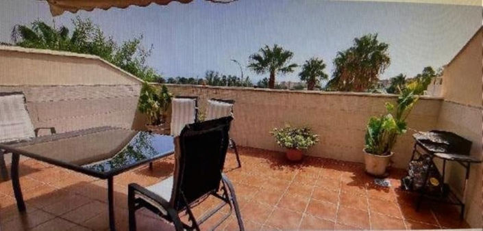 Image No.1-4 Bed Semi-Detached for sale