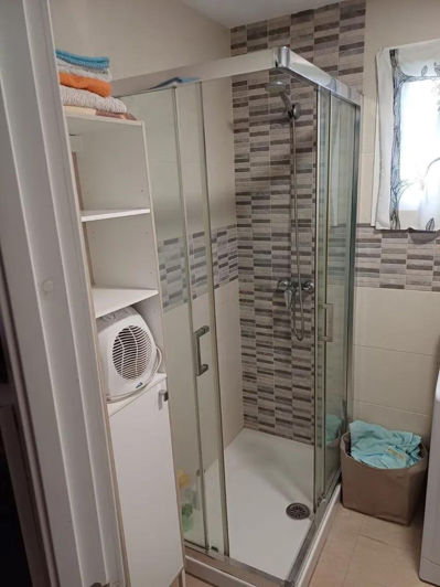 Image No.7-Studio for sale