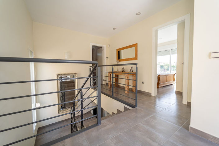 Image No.14-2 Bed Villa for sale