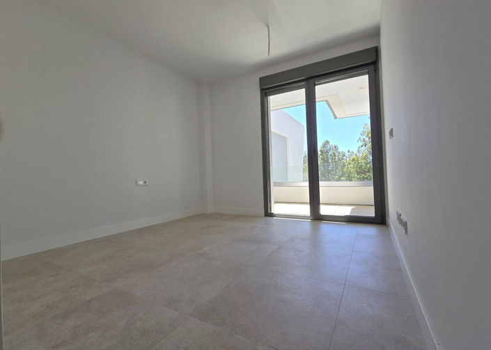 Image No.11-3 Bed Villa for sale