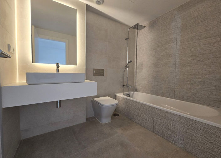 Image No.12-3 Bed Villa for sale