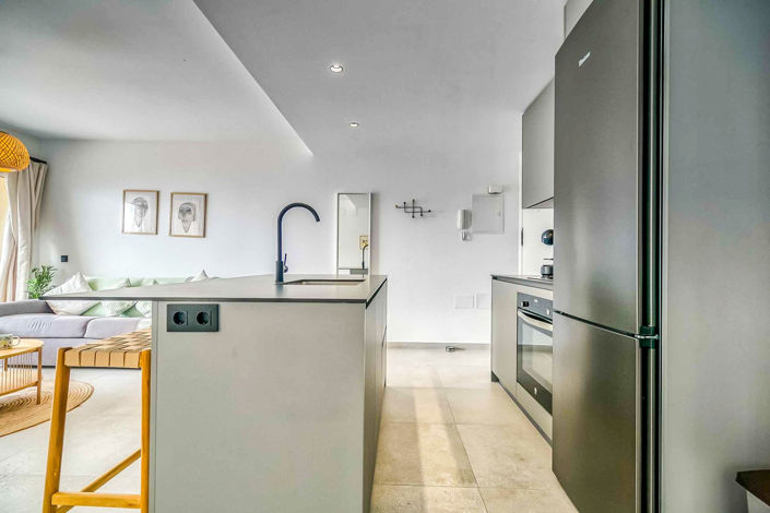 Image No.13-2 Bed Apartment for sale