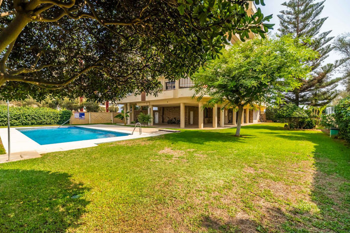 Image No.39-2 Bed Apartment for sale