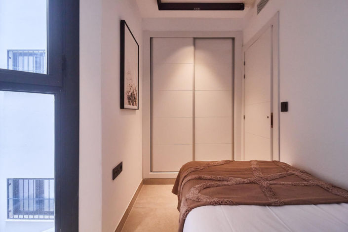 Image No.30-2 Bed Apartment for sale