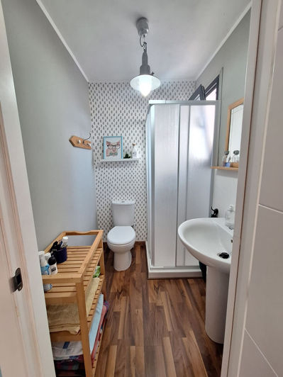 Image No.25-3 Bed Property for sale