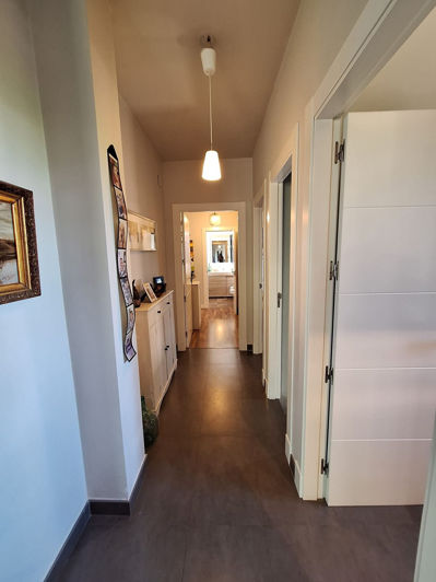 Image No.25-3 Bed Property for sale