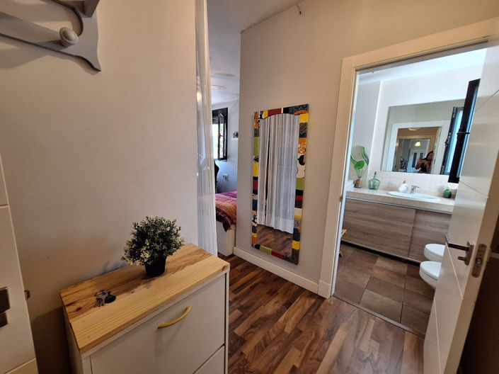 Image No.30-3 Bed Property for sale