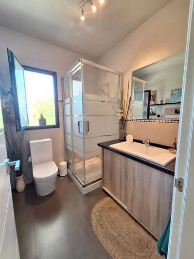 Image No.34-3 Bed Property for sale