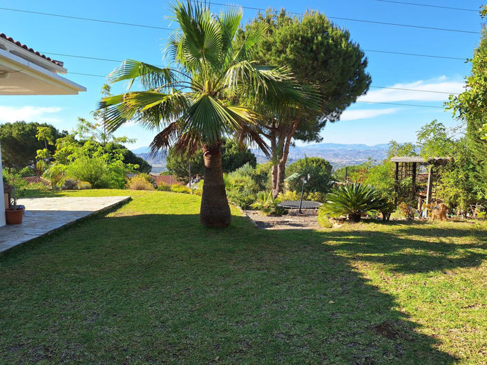 Image No.4-3 Bed Property for sale