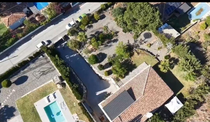 Image No.6-3 Bed Property for sale