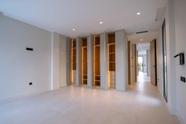 Image No.17-Maison / Villa de 4 chambres à vendre à Marbella