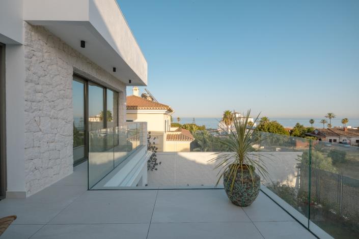 Image No.2-Maison / Villa de 4 chambres à vendre à Marbella