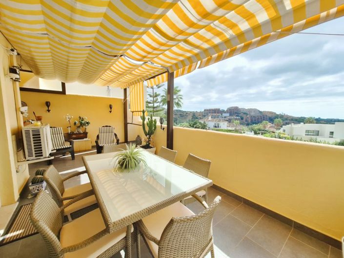 Image No.1-2 Bed Maisonette for sale