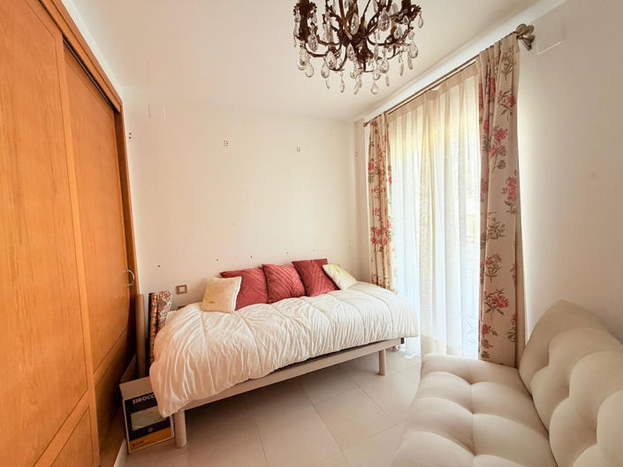 Image No.13-2 Bed Apartment for sale