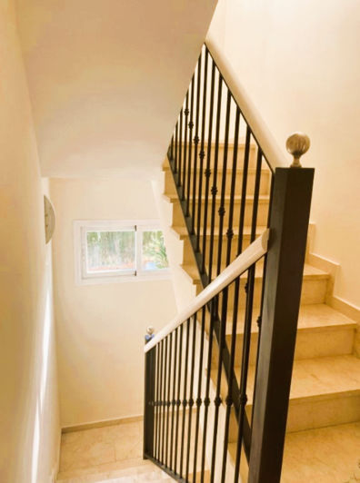 Image No.24-4 Bed Property for sale