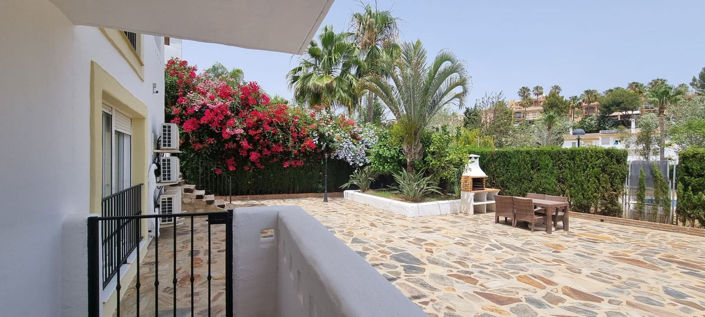 Image No.27-4 Bed Property for sale