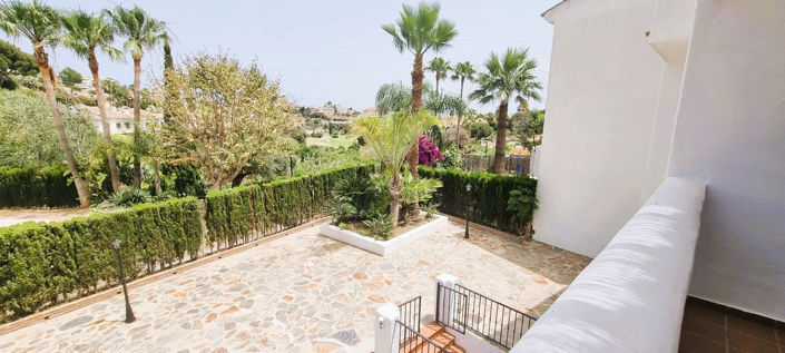 Image No.3-4 Bed Property for sale