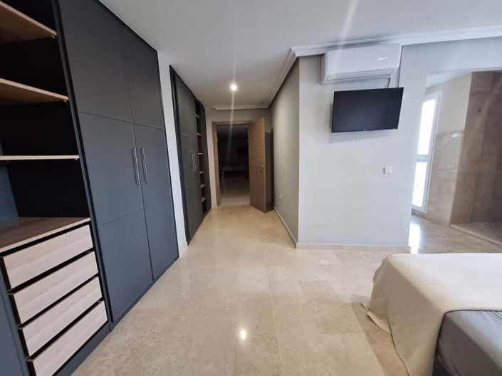 Image No.36-4 Bed Property for sale