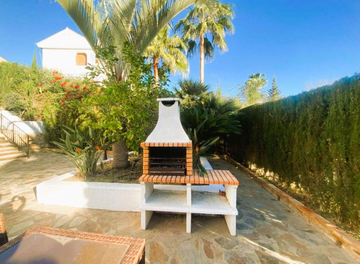 Image No.50-4 Bed Property for sale