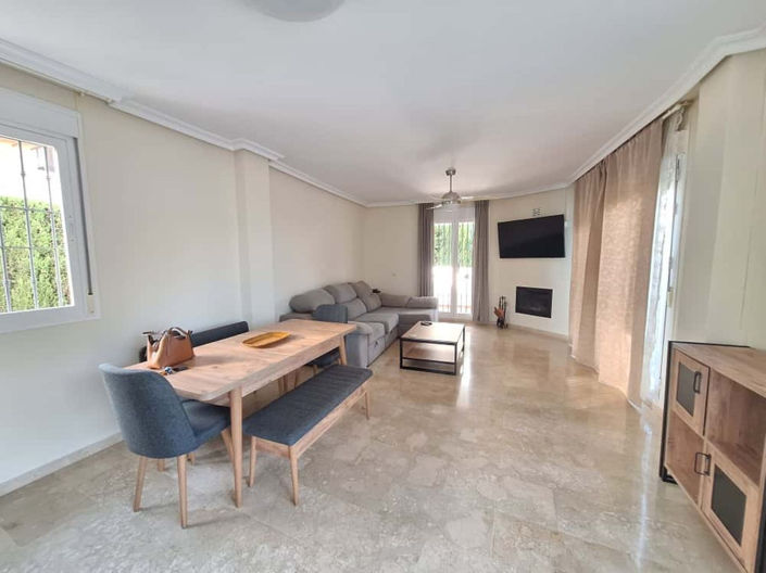 Image No.6-4 Bed Property for sale