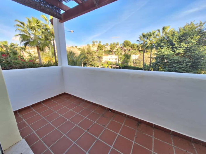 Image No.8-4 Bed Property for sale