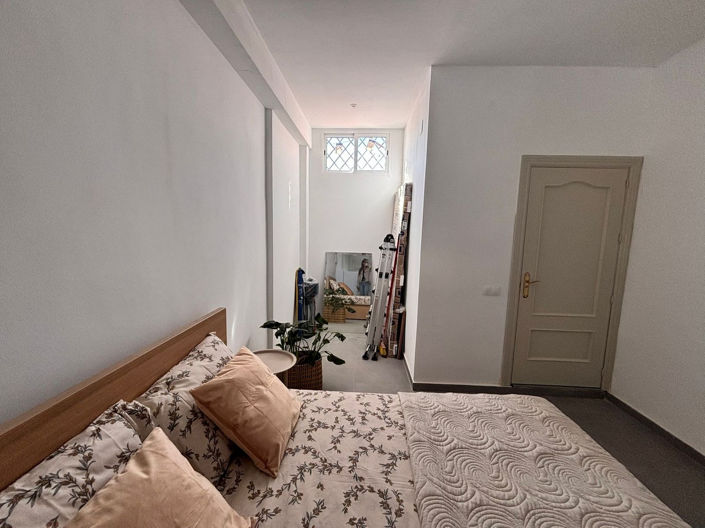 Image No.10-1 Bed Apartment for sale