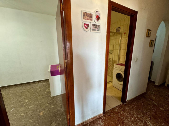 Image No.18-2 Bed Apartment for sale