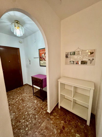 Image No.20-2 Bed Apartment for sale