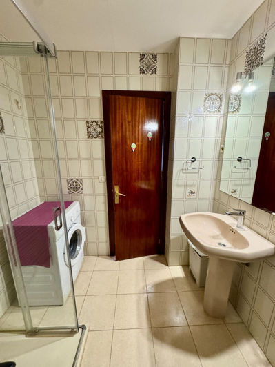 Image No.24-2 Bed Apartment for sale