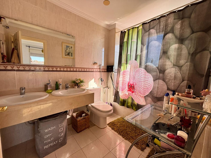 Image No.16-3 Bed Apartment for sale